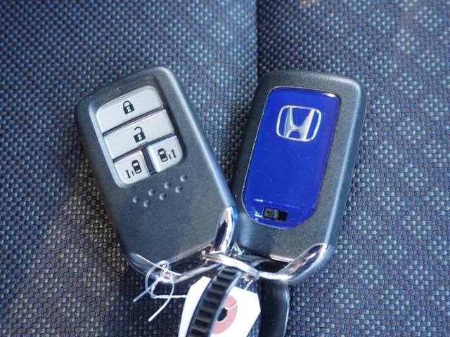 フリードハイブリッド ハイブリッド・Ｇホンダセンシング　ワンオーナー　９インチナビ　バックカメラ　ドラレコ　ＥＴＣ　アダプティブクルーズコントロール　両側電動スライドドア　シートヒーター　Ｂｌｕｅｔｏｏｔｈ　ＬＥＤヘッドライト　衝突被害軽減ブレーキ　禁煙車（36枚目）