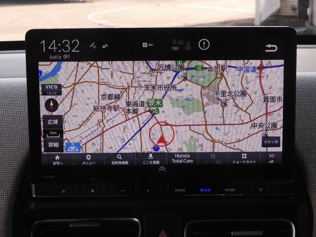 フリード e:HEVエアーEX デモカー 11インチナビ バックカメラ ドラレコ ETC アダプティブクルーズコントロール 両側電動スライドドア シートヒーター Bluetooth LEDヘッドライト 衝突被害軽減ブレーキ 禁煙車(3枚目)