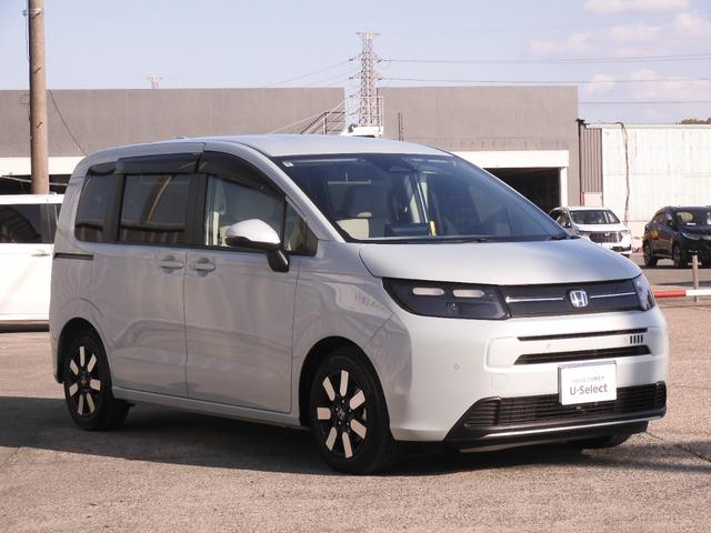 フリード e:HEVエアーEX デモカー 11インチナビ バックカメラ ドラレコ ETC アダプティブクルーズコントロール 両側電動スライドドア シートヒーター Bluetooth LEDヘッドライト 衝突被害軽減ブレーキ 禁煙車(11枚目)