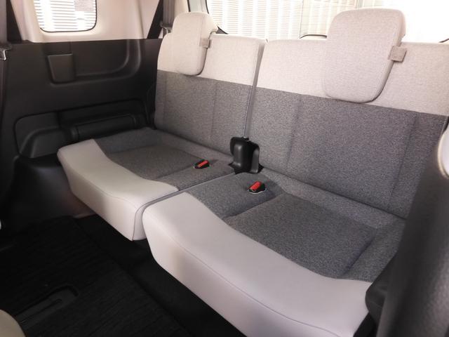 フリード e:HEVエアーEX デモカー 11インチナビ バックカメラ ドラレコ ETC アダプティブクルーズコントロール 両側電動スライドドア シートヒーター Bluetooth LEDヘッドライト 衝突被害軽減ブレーキ 禁煙車(16枚目)