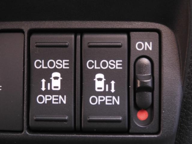 フリード e:HEVエアーEX デモカー 11インチナビ バックカメラ ドラレコ ETC アダプティブクルーズコントロール 両側電動スライドドア シートヒーター Bluetooth LEDヘッドライト 衝突被害軽減ブレーキ 禁煙車(21枚目)