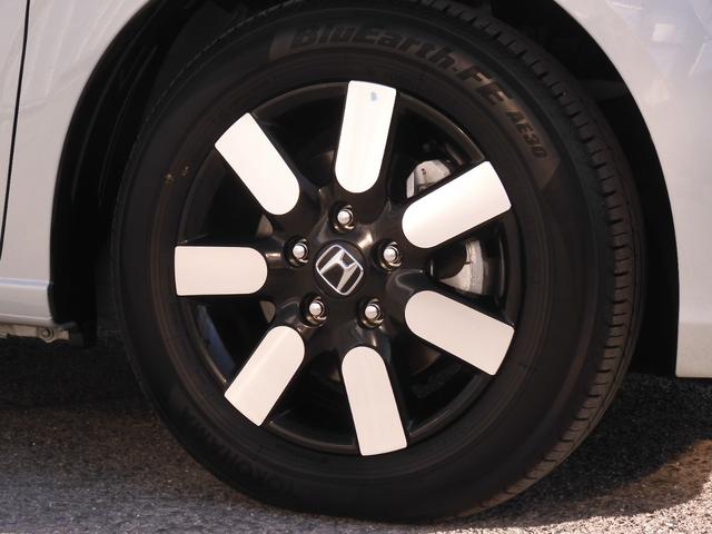 フリード e:HEVエアーEX デモカー 11インチナビ バックカメラ ドラレコ ETC アダプティブクルーズコントロール 両側電動スライドドア シートヒーター Bluetooth LEDヘッドライト 衝突被害軽減ブレーキ 禁煙車(33枚目)