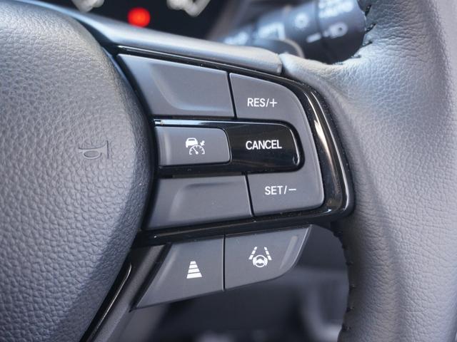 ＷＲ－Ｖ Ｚブラックスタイル　当社デモカー　大画面９インチ純正コネクトナビ　Ｒカメラ　Ｆドラレコ　ＥＴＣ　クルコン　ＢＴ　ＬＥＤヘッド＋フォグ　衝突軽減ブレーキ　黒アルミ　パドル付本革ハンドル　サイド＋カーテンエアバッグ　禁煙車（17枚目）