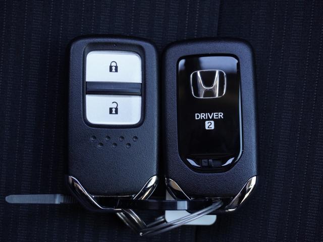 ＷＲ－Ｖ Ｚブラックスタイル　当社デモカー　大画面９インチ純正コネクトナビ　Ｒカメラ　Ｆドラレコ　ＥＴＣ　クルコン　ＢＴ　ＬＥＤヘッド＋フォグ　衝突軽減ブレーキ　黒アルミ　パドル付本革ハンドル　サイド＋カーテンエアバッグ　禁煙車（36枚目）