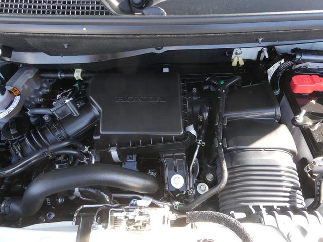 Ｎ－ＢＯＸカスタム ターボ　ワンオーナー　９インチナビ　バックカメラ　ドラレコ　ＥＴＣ　渋滞追従機能アダプティブクルーズコントロール　両側電動スライドドア　シートヒーター　Ｂｌｕｅｔｏｏｔｈ　ＬＥＤヘッドライト　禁煙車　車線逸脱（20枚目）