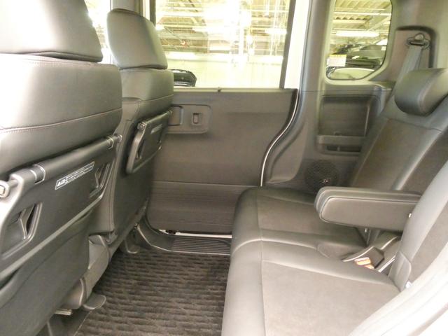 Ｎ－ＢＯＸカスタム ターボ　ワンオーナー　９インチナビ　バックカメラ　ドラレコ　ＥＴＣ　渋滞追従機能アダプティブクルーズコントロール　両側電動スライドドア　シートヒーター　Ｂｌｕｅｔｏｏｔｈ　ＬＥＤヘッドライト　禁煙車　車線逸脱（42枚目）