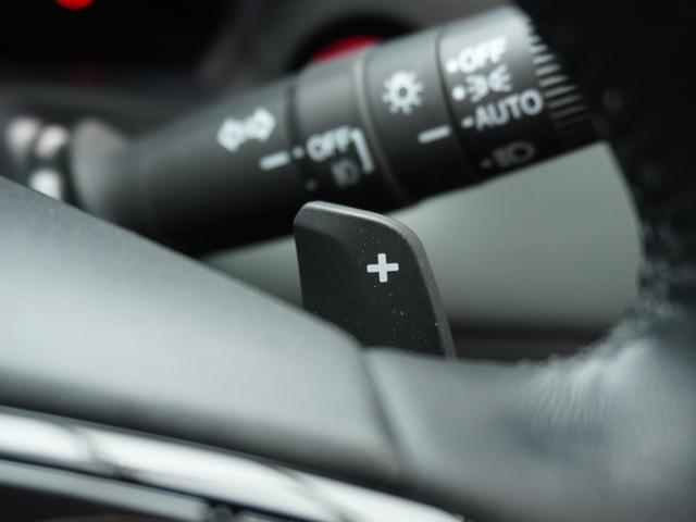 ヴェゼル ｅ：ＨＥＶＸ・ＨｕＮＴパッケージ　デモカー　９インチナビ　バックカメラ　ドラレコ　ＥＴＣ　渋滞追従機能付きアダプティブクルーズコントロール　Ｂｌｕｅｔｏｏｔｈ　ＵＳＢ入力端子　ＬＥＤヘッドライト　純正アルミホイール　減速セレクター（18枚目）