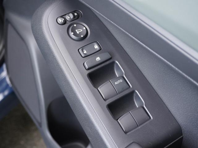 ヴェゼル ｅ：ＨＥＶＸ・ＨｕＮＴパッケージ　デモカー　９インチナビ　バックカメラ　ドラレコ　ＥＴＣ　渋滞追従機能付きアダプティブクルーズコントロール　Ｂｌｕｅｔｏｏｔｈ　ＵＳＢ入力端子　ＬＥＤヘッドライト　純正アルミホイール　減速セレクター（40枚目）