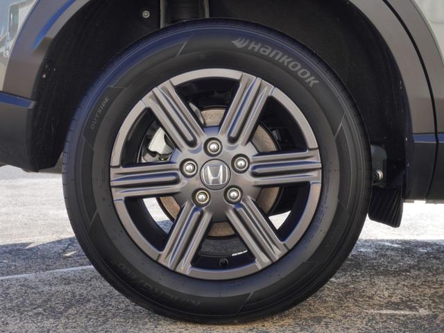 ヴェゼル ｅ：ＨＥＶＸ・ＨｕＮＴパッケージ　デモカー　９インチナビ　バックカメラ　ドラレコ　ＥＴＣ　渋滞追従機能付きアダプティブクルーズコントロール　Ｂｌｕｅｔｏｏｔｈ　ＵＳＢ入力端子　ＬＥＤヘッドライト　純正アルミホイール　フルセグ　禁煙車（35枚目）