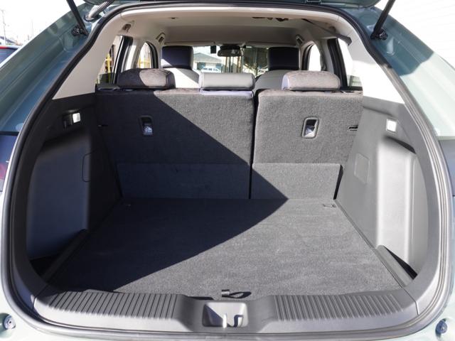 ヴェゼル ｅ：ＨＥＶＸ・ＨｕＮＴパッケージ　デモカー　９インチナビ　バックカメラ　ドラレコ　ＥＴＣ　渋滞追従機能付きアダプティブクルーズコントロール　Ｂｌｕｅｔｏｏｔｈ　ＵＳＢ入力端子　ＬＥＤヘッドライト　純正アルミホイール　フルセグ　禁煙車（39枚目）