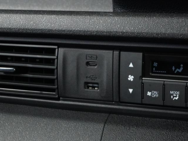 N-BOXカスタム ベースグレード 2年保証当社試乗車ナビRカメ片電扉ETCドラレコ(8枚目)