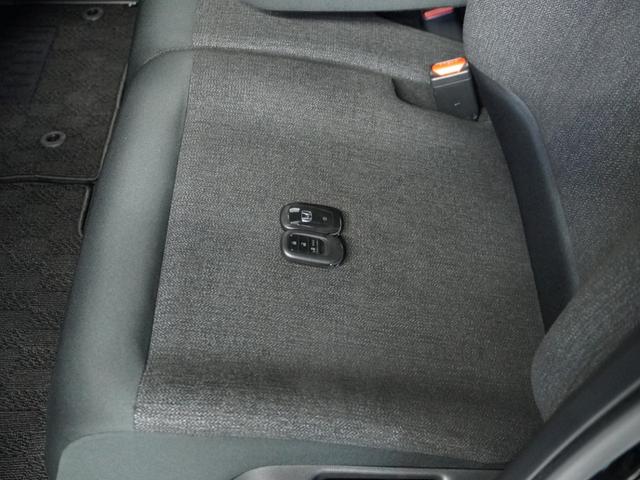 N-BOXカスタム ベースグレード 2年保証当社試乗車ナビRカメ片電扉ETCドラレコ(38枚目)