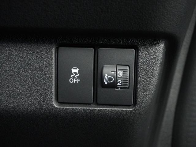 N-BOXカスタム ベースグレード 2年保証当社試乗車ナビRカメ片電扉ETCドラレコ(55枚目)