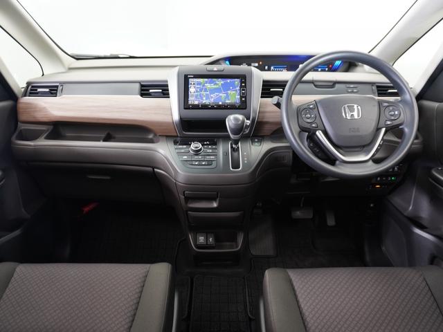 フリード G・ホンダセンシング 2年保証ナビDレコRカメETC両電扉BT アダプティブクルーズコントロール Bluetooth シートヒーター プラズマクラスター搭載 フルセグTV DVD再生 LEDヘッドライト オートライト(8枚目)