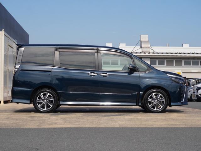 ヴォクシー ZS煌III ワンオーナー 8インチナビ バックカメラ ETC クルーズコントロール 両側電動スライドドア Bluetooth LEDヘッドライト 電動格納ドアミラー 衝突被害軽減ブレーキ 横滑り防止装置 禁煙車(32枚目)