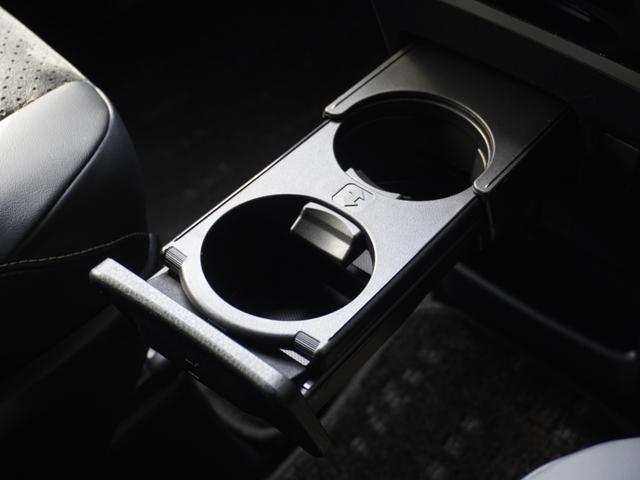 ヴォクシー ZS煌III ワンオーナー 8インチナビ バックカメラ ETC クルーズコントロール 両側電動スライドドア Bluetooth LEDヘッドライト 電動格納ドアミラー 衝突被害軽減ブレーキ 横滑り防止装置 禁煙車(60枚目)