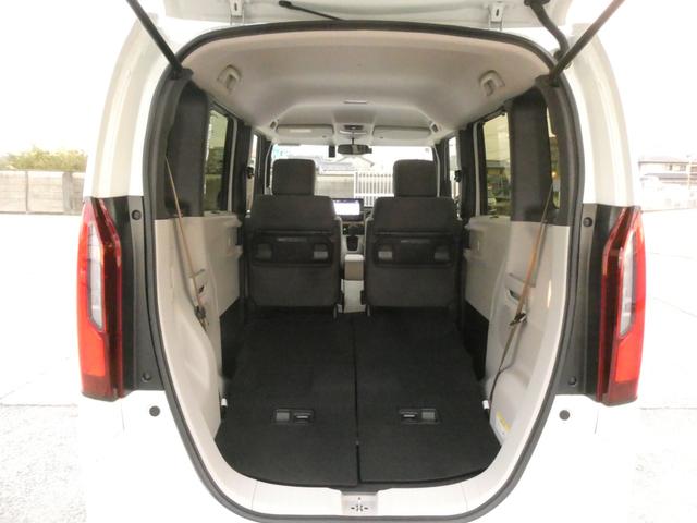 Ｎ－ＢＯＸ ベースグレード　デモカー　９インチナビ　バックカメラ　ドラレコ　ＥＴＣ　渋滞追従機能付アダプティブクルーズコントロール　両側電動スライドドア　シートヒーター　Ｂｌｕｅｔｏｏｔｈ　ＬＥＤヘッドライト　フルセグ　禁煙車（42枚目）