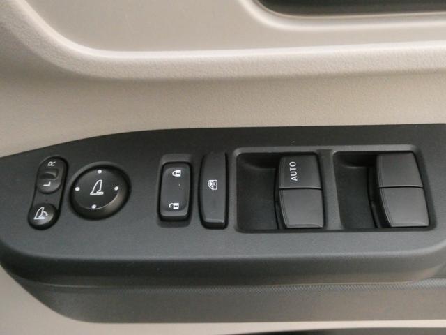 Ｎ－ＢＯＸ ベースグレード　デモカー　９インチナビ　バックカメラ　ドラレコ　ＥＴＣ　渋滞追従機能付アダプティブクルーズコントロール　両側電動スライドドア　シートヒーター　Ｂｌｕｅｔｏｏｔｈ　ＬＥＤヘッドライト　フルセグ　禁煙車（47枚目）