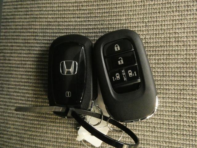 Ｎ－ＢＯＸ ベースグレード　デモカー　９インチナビ　バックカメラ　ドラレコ　ＥＴＣ　渋滞追従機能付アダプティブクルーズコントロール　両側電動スライドドア　シートヒーター　Ｂｌｕｅｔｏｏｔｈ　ＬＥＤヘッドライト　フルセグ　禁煙車（58枚目）