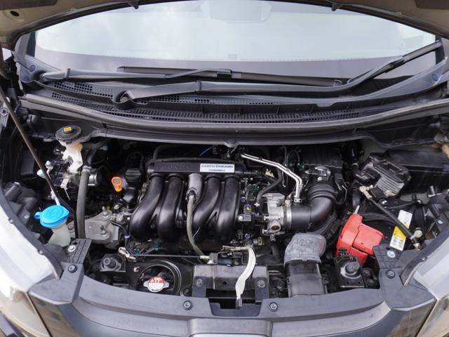 フリード Ｇ・ホンダセンシング　１オーナー　純正７インチナビ（ＶＸＭ－１９５ＶＦｉ）　フルセグ　リアカメラ　ＥＴＣ（ナビ連動）　衝突軽減ブレーキ　両側電動ドア　ウォークスルー　レーンアシスト　ＬＥＤオートライト　アイドリングストップ（59枚目）