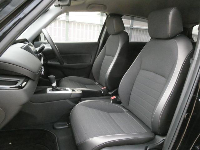 フィット ｅ：ＨＥＶクロスター　ワンオーナー　９インチナビ　バックカメラ　ＥＴＣ　アダプティブクルーズコントロール　Ｂｌｕｅｔｏｏｔｈ　ＵＳＢ入力端子　ＬＥＤヘッドライト　衝突被害軽減ブレーキ　純正アルミホイール　禁煙車（8枚目）