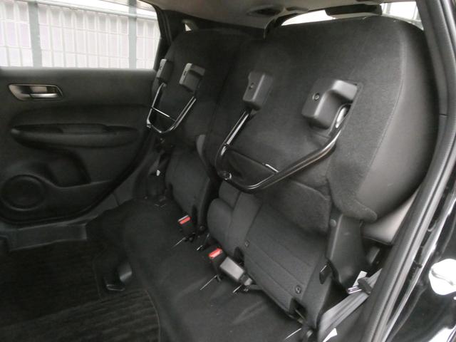 フィット ｅ：ＨＥＶクロスター　ワンオーナー　９インチナビ　バックカメラ　ＥＴＣ　アダプティブクルーズコントロール　Ｂｌｕｅｔｏｏｔｈ　ＵＳＢ入力端子　ＬＥＤヘッドライト　衝突被害軽減ブレーキ　純正アルミホイール　禁煙車（10枚目）