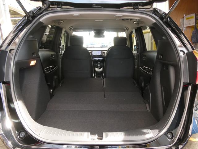 フィット ｅ：ＨＥＶネス　ワンオーナー　９インチナビ　バックカメラ　ドラレコ　ＥＴＣ　アダプティブクルーズコントロール　Ｂｌｕｅｔｏｏｔｈ　ＵＳＢ入力端子　ＬＥＤヘッドライト　衝突被害軽減ブレーキ　純正アルミホイール　禁煙車（12枚目）