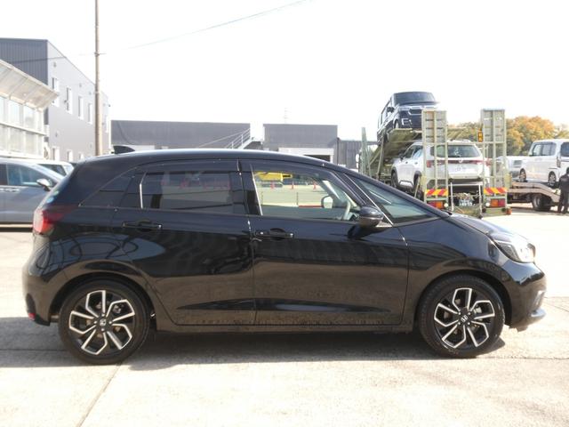 フィット ｅ：ＨＥＶネス　ワンオーナー　９インチナビ　バックカメラ　ドラレコ　ＥＴＣ　アダプティブクルーズコントロール　Ｂｌｕｅｔｏｏｔｈ　ＵＳＢ入力端子　ＬＥＤヘッドライト　衝突被害軽減ブレーキ　純正アルミホイール　禁煙車（28枚目）