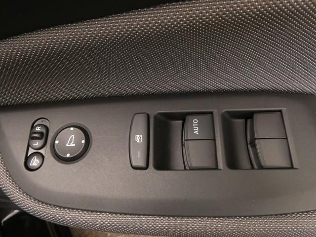 フィット ｅ：ＨＥＶネス　ワンオーナー　９インチナビ　バックカメラ　ドラレコ　ＥＴＣ　アダプティブクルーズコントロール　Ｂｌｕｅｔｏｏｔｈ　ＵＳＢ入力端子　ＬＥＤヘッドライト　衝突被害軽減ブレーキ　純正アルミホイール　禁煙車（52枚目）