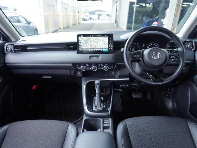 ヴェゼル ｅ：ＨＥＶＺ　ワンオーナー車　ホンダコネクトナビ　バックカメラ　前後ドラレコ　ＥＴＣ２．０　シートヒーター　Ｂｌｕｅｔｏｏｔｈ　ＵＳＢ入力端子　ＬＥＤオートライト　パドルシフト　ブラインドスポットモニター（9枚目）