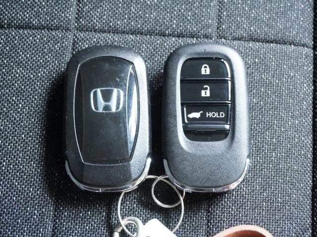 ヴェゼル ｅ：ＨＥＶＺ　ワンオーナー車　ホンダコネクトナビ　バックカメラ　前後ドラレコ　ＥＴＣ２．０　シートヒーター　Ｂｌｕｅｔｏｏｔｈ　ＵＳＢ入力端子　ＬＥＤオートライト　パドルシフト　ブラインドスポットモニター（77枚目）