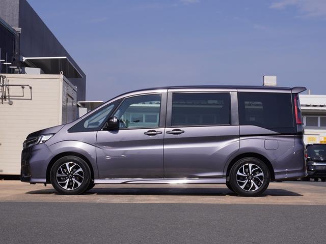 ステップワゴンスパーダ スパーダホンダセンシング　ワンオーナー　９インチナビ　バックカメラ　ドラレコ　ＥＴＣ２．０　アダプティブクルーズコントロール　両側電動スライドドア　Ｂｌｕｅｔｏｏｔｈ　ＬＥＤヘッドライト　衝突被害軽減ブレーキ　禁煙車（6枚目）