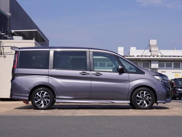 ステップワゴンスパーダ スパーダホンダセンシング　ワンオーナー　９インチナビ　バックカメラ　ドラレコ　ＥＴＣ２．０　アダプティブクルーズコントロール　両側電動スライドドア　Ｂｌｕｅｔｏｏｔｈ　ＬＥＤヘッドライト　衝突被害軽減ブレーキ　禁煙車（10枚目）
