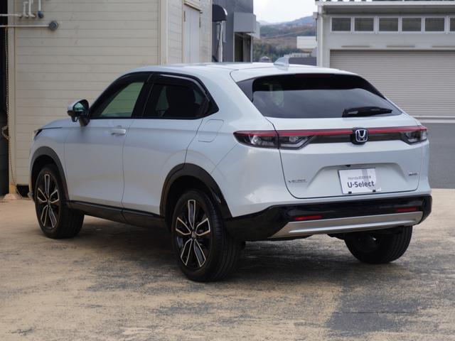 ヴェゼル ｅ：ＨＥＶＺ　ワンオーナー　９インチナビ　バックカメラ　ドラレコ　ＥＴＣ２．０　渋滞追従機能付アダプティブクルーズコントロール　シートヒーター　Ｂｌｕｅｔｏｏｔｈ　ＵＳＢ入力端子　ＬＥＤヘッドライト　減速セレクター（7枚目）