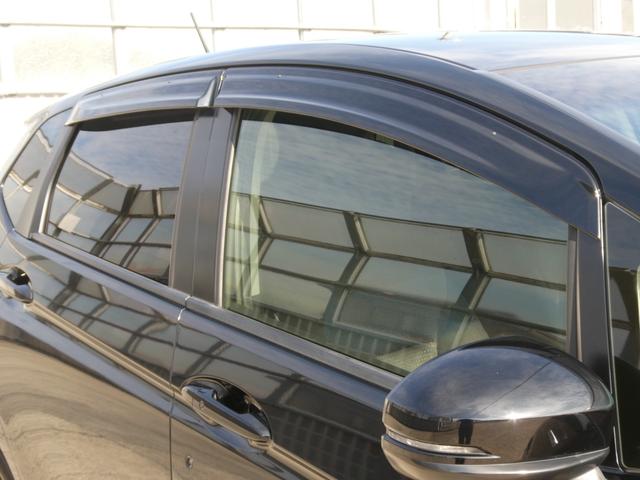 フィットハイブリッド Ｆパッケージコンフォートエディション　７インチナビ　バックカメラ　ＥＴＣ　Ｂｌｕｅｔｏｏｔｈ　ＵＳＢ入力端子　ＬＥＤヘッドライト　衝突被害軽減ブレーキ　　スペアキー有　オートエアコン　アイドリングストップ　電動格納ドアミラー　禁煙車（41枚目）