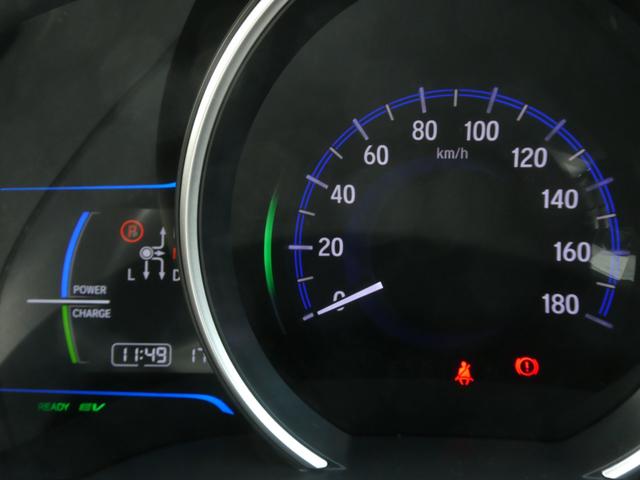 フィットハイブリッド Ｆパッケージコンフォートエディション　７インチナビ　バックカメラ　ＥＴＣ　Ｂｌｕｅｔｏｏｔｈ　ＵＳＢ入力端子　ＬＥＤヘッドライト　衝突被害軽減ブレーキ　　スペアキー有　オートエアコン　アイドリングストップ　電動格納ドアミラー　禁煙車（42枚目）