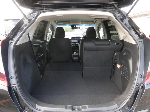 フィットハイブリッド Ｆパッケージコンフォートエディション　７インチナビ　バックカメラ　ＥＴＣ　Ｂｌｕｅｔｏｏｔｈ　ＵＳＢ入力端子　ＬＥＤヘッドライト　衝突被害軽減ブレーキ　　スペアキー有　オートエアコン　アイドリングストップ　電動格納ドアミラー　禁煙車（56枚目）