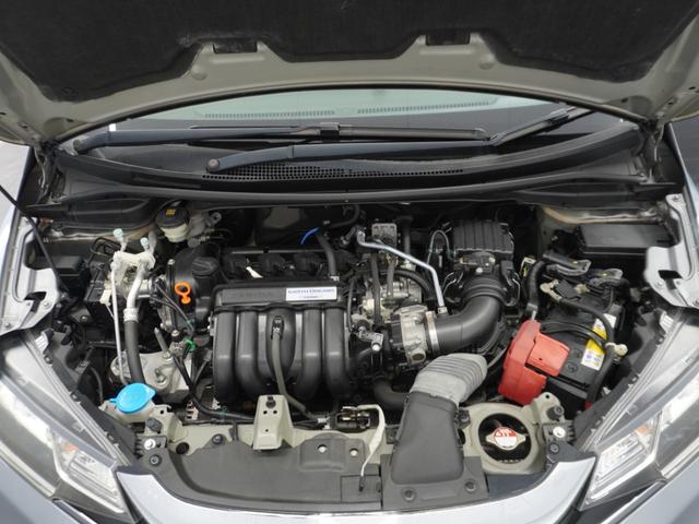 フィット 13G・Sホンダセンシング 1年保証ナビDレコRカメETCパドルシフト アダプティブクルーズコントロール Bluetooth プラズマクラスター搭載エアコン 15インチ純正アルミホイール サイド/サイドカーテンエアバッグ(19枚目)