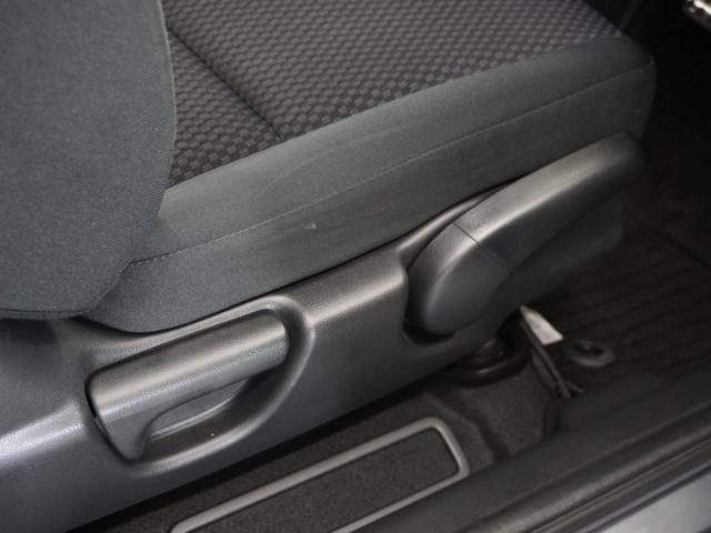 フィット 13G・Sホンダセンシング 1年保証ナビDレコRカメETCパドルシフト アダプティブクルーズコントロール Bluetooth プラズマクラスター搭載エアコン 15インチ純正アルミホイール サイド/サイドカーテンエアバッグ(29枚目)