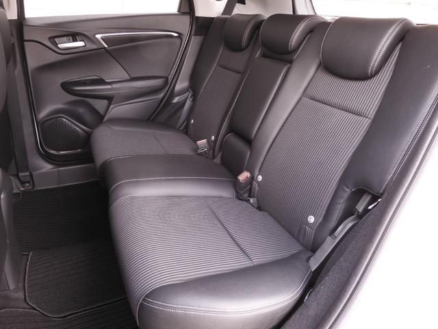 フィットハイブリッド Lホンダセンシング 7インチナビ バックカメラ ETC アダプティブクルーズコントロール Bluetooth USB入力端子 LEDヘッドライト 衝突被害軽減ブレーキ スマートキー フルセグ オートエアコン 禁煙車(10枚目)