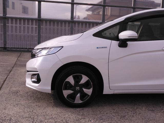 フィットハイブリッド Lホンダセンシング 7インチナビ バックカメラ ETC アダプティブクルーズコントロール Bluetooth USB入力端子 LEDヘッドライト 衝突被害軽減ブレーキ スマートキー フルセグ オートエアコン 禁煙車(29枚目)