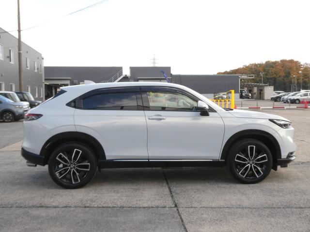 ヴェゼル ｅ：ＨＥＶＺ　ワンオーナー　８インチナビ　バックカメラ　ドラレコ　ＥＴＣ　渋滞追従機能付アダプティブクルーズコントロール　シートヒーター　Ｂｌｕｅｔｏｏｔｈ　ＵＳＢ入力端子　ＬＥＤヘッドライト　パドルシフト　禁煙車（25枚目）