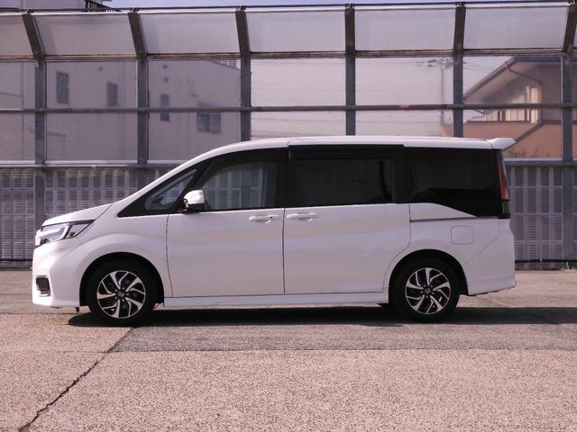 ステップワゴンスパーダ スパーダホンダセンシング ワンオーナー 9インチナビ バックカメラ ドラレコ ETC2.0 アダプティブクルーズコントロール 両側電動スライドドア Bluetooth LEDヘッドライト 衝突被害軽減ブレーキ パドルシフト(15枚目)