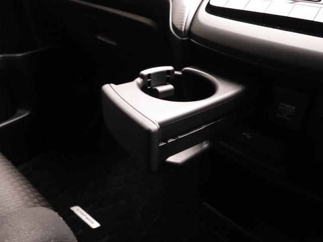 ステップワゴンスパーダ スパーダホンダセンシング ワンオーナー 9インチナビ バックカメラ ドラレコ ETC2.0 アダプティブクルーズコントロール 両側電動スライドドア Bluetooth LEDヘッドライト 衝突被害軽減ブレーキ パドルシフト(49枚目)