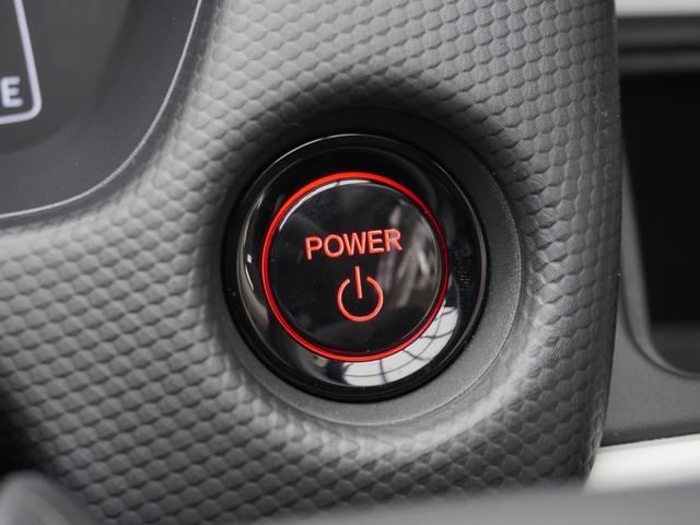 フィット e:HEVベーシック ワンオーナー 8インチナビ バックカメラ ETC アダプティブクルーズコントロール Bluetooth USB入力端子 LEDヘッドライト 衝突被害軽減ブレーキ スマートキー フルセグ 禁煙車(19枚目)