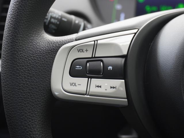 フィット e:HEVベーシック ワンオーナー 8インチナビ バックカメラ ETC アダプティブクルーズコントロール Bluetooth USB入力端子 LEDヘッドライト 衝突被害軽減ブレーキ スマートキー フルセグ 禁煙車(47枚目)