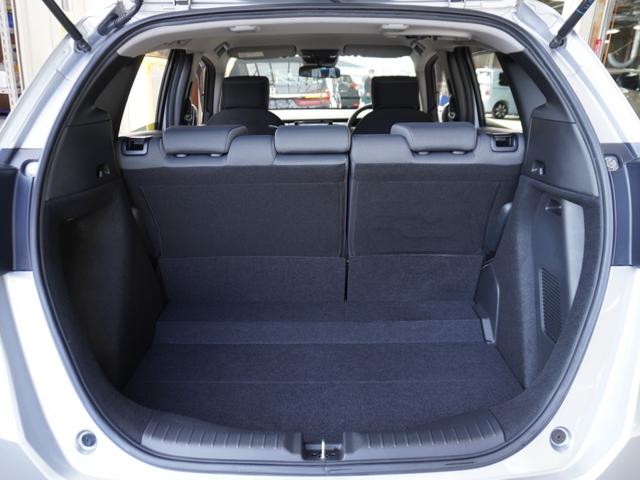 フィット e:HEVベーシック ワンオーナー 8インチナビ バックカメラ ETC アダプティブクルーズコントロール Bluetooth USB入力端子 LEDヘッドライト 衝突被害軽減ブレーキ スマートキー フルセグ 禁煙車(55枚目)