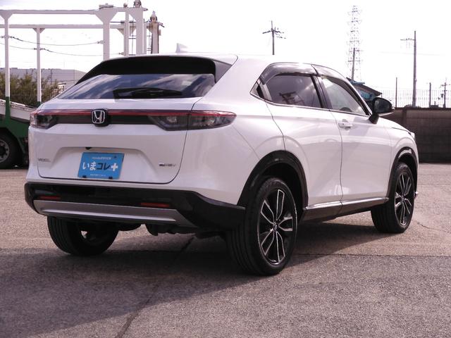 ヴェゼル ｅ：ＨＥＶＺ　４ＷＤ　ワンオーナー　いまコレ＋新品マット付　９インチナビ　バックカメラ　ドラレコ　ＥＴＣ２．０　渋滞追従機能付アダプティブクルーズコントロール　シートヒーター　Ｂｌｕｅｔｏｏｔｈ　純正アルミホイール（17枚目）