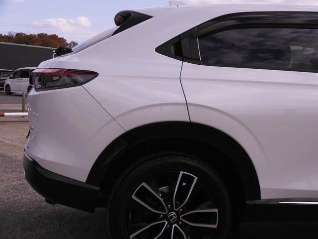 ヴェゼル ｅ：ＨＥＶＺ　４ＷＤ　ワンオーナー　いまコレ＋新品マット付　９インチナビ　バックカメラ　ドラレコ　ＥＴＣ２．０　渋滞追従機能付アダプティブクルーズコントロール　シートヒーター　Ｂｌｕｅｔｏｏｔｈ　純正アルミホイール（34枚目）