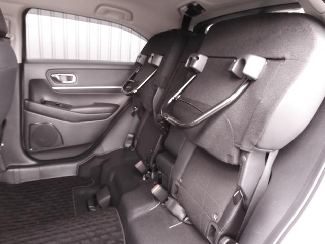 ヴェゼル ｅ：ＨＥＶＺ　４ＷＤ　ワンオーナー　いまコレ＋新品マット付　９インチナビ　バックカメラ　ドラレコ　ＥＴＣ２．０　渋滞追従機能付アダプティブクルーズコントロール　シートヒーター　Ｂｌｕｅｔｏｏｔｈ　純正アルミホイール（66枚目）